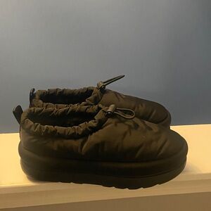 UGG Black Puffer Slippers